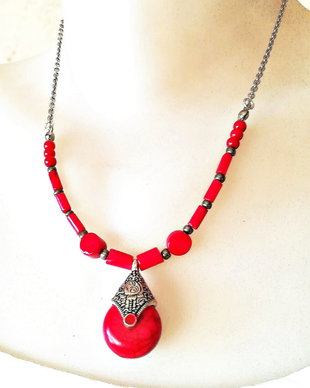 Set coral rosu elegant
