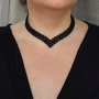 Colier la baza gatului cu perle de sticla - negru