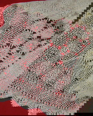 Fata de masa dantela