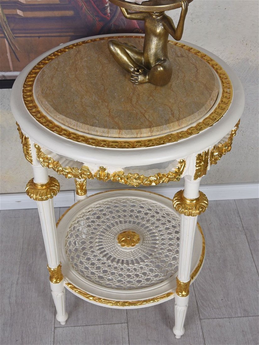 Masuta Rococo din lemn masiv alb cu decoratiuni aurii