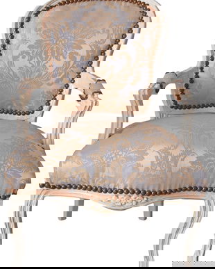 Semifotoliu baroc din lemn masiv alb cu tapiterie alb cu crem