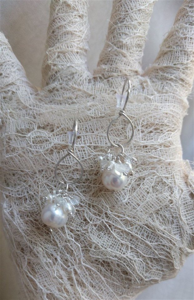 Cercei  din argint cu perle.Cadouri pentru ea.Idee cadou sarbatori,Piatra lunii iunie