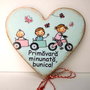 Martisor tip magnet, personalizat pentru bunica