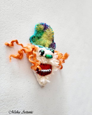 VANDUT - Brosa/Martisor - Minimasca traditionala