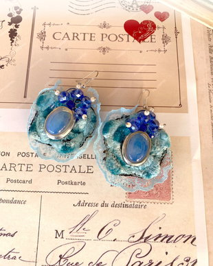 Cercei statement albastru ceruleum・Cercei fabulosi・Cercei handmade cu cristale・Cercei delicati