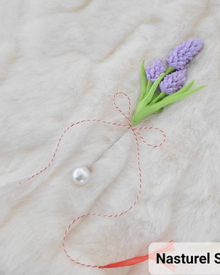 Pin martisor: Lavanda