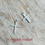 Cruciulita argint 925 rodiat, cu zirconii - 14x10 mm