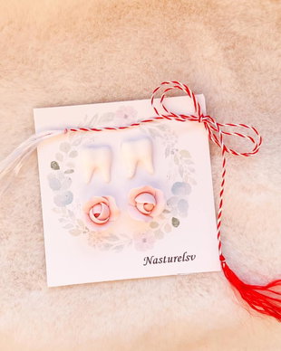 Cercei martisor: Dinte si flori