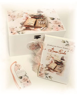 Set cadou pentru invatatoare / educatoare / diriginta / profesoara, format din carte personalizata cu coperti din lemn, cufar 30x20x18 cm si semn de carte, tema florala, carti