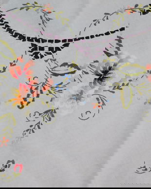 Fata de masa vintage ,  pinza alba ,  broderie sparta ,  elemente florale cusute manual