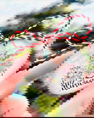 Martisoare personalizate - forma rotunda - Sweet little girls