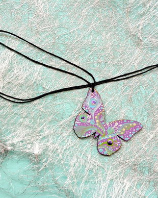 Pandantiv fluture cu motiv floral, unicat
