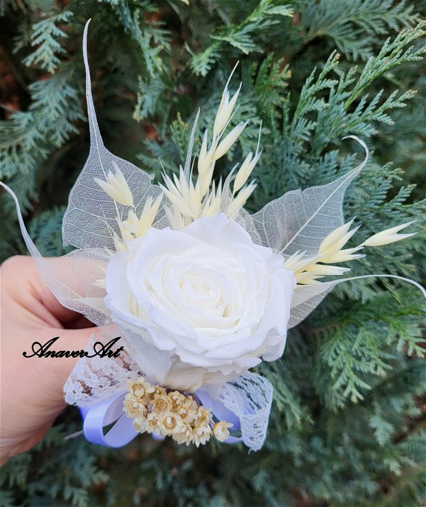 Cocarda cu trandafir criogenat mare alb/Floare de piept/Cocarda Mire