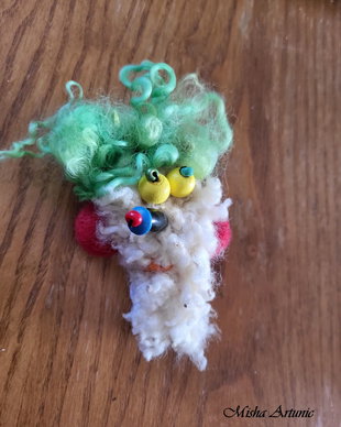 Brosa/Martisor - Minimasca traditionala