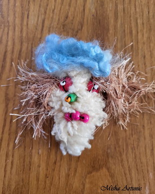 Brosa/Martisor - Minimasca traditionala