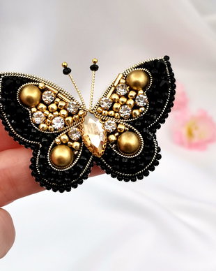 Rezervat Broșă fluture - Colecția Japoneză - Butterfly