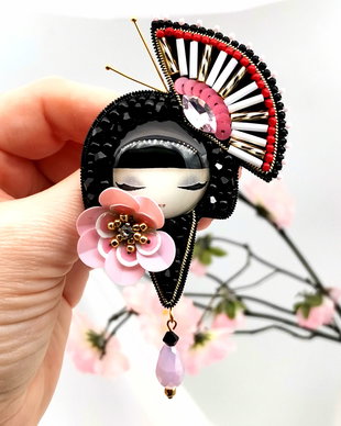 Brosa japoneză - Geisha Li We