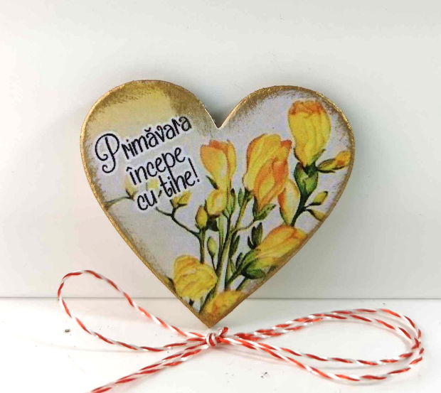 Martisor personalizat cu frezii