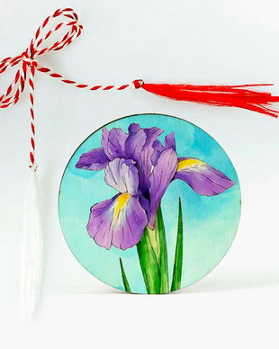 Martisor cu flori de iris
