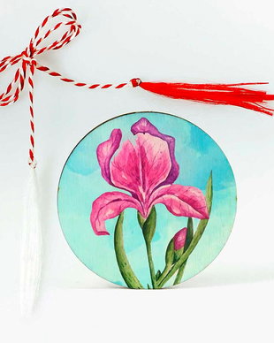 Martisor cu flori de iris
