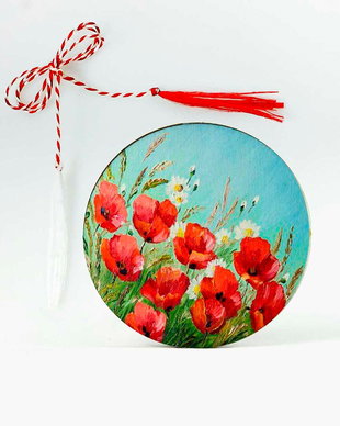 Martisor cu flori de maci