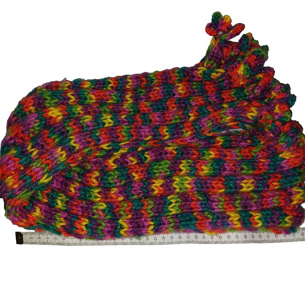 Fular lung tricotat in stil boho