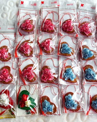 Brosa Martisor*Set 16 bucati