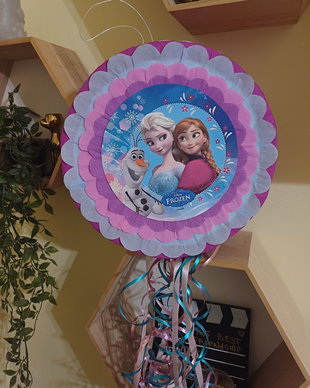 Pull string pinata Piñata cu sfori