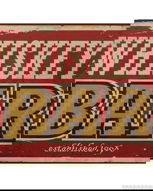 Decoratiune metalica cu o reclama la un bar