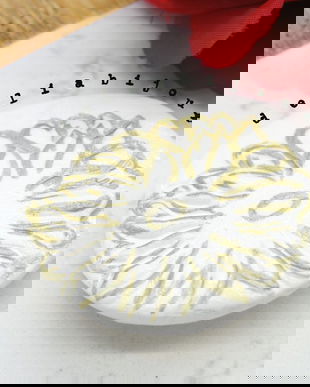 Brosa statement handmade unicat - Martisor (cod960)