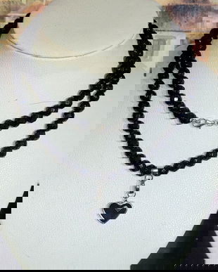 Margele cu pietre fatetate