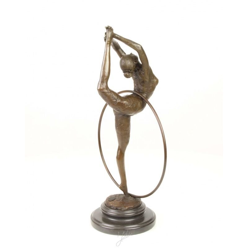 Dansatoare cu cercul- statueta Art Deco din bronz