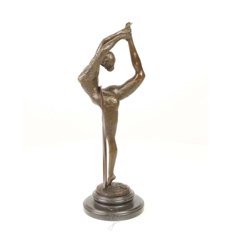 Dansatoare cu cercul- statueta Art Deco din bronz