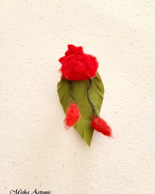 Brosa /Martisor - Trandafir rosu