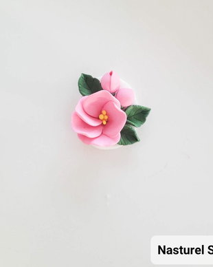 Brosa martisor: Flori de mar