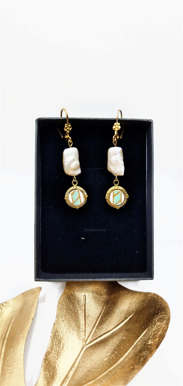 Cercei din inox si fragmente de portelan "Elegant Turquoise" cu perla naturala Keshi