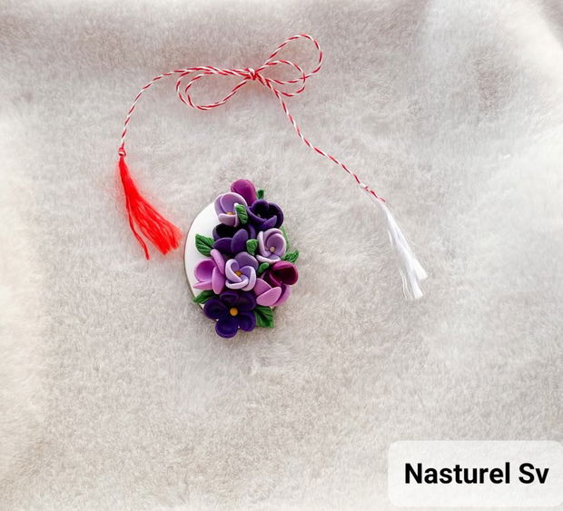 Brosa martisor: Liliac