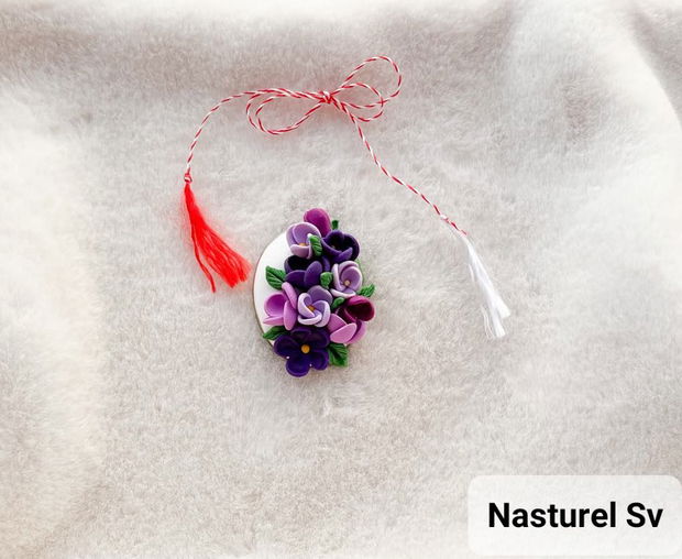 Brosa martisor: Liliac