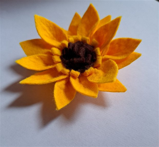 Broșă floarea-soarelui Hello Sunshine