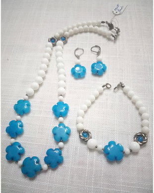 SET- AGAT ALB SI FLORI DE JAD BLEU