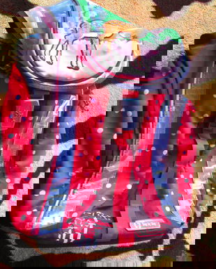 ghiozdan incapator Step by step