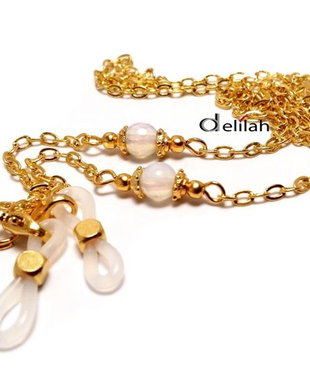 Lantisor auriu ochelari cu sfere moonstone