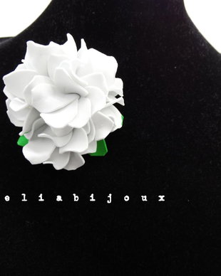 Brosa statement handmade unicat - Martisor - floare (cod966)