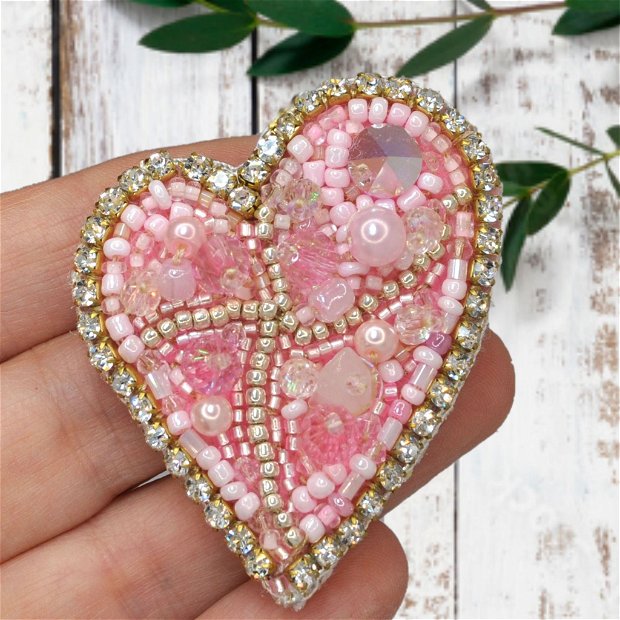 brosa inima roz 3D Swarovski handmade brosa inima accesorii femei, bijuterii cadou