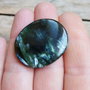 Cabochon serafinit, 34x28x4 mm