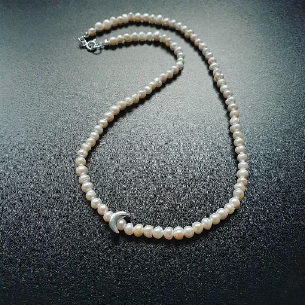 Colier perle naturale cu steluta/semiluna argint