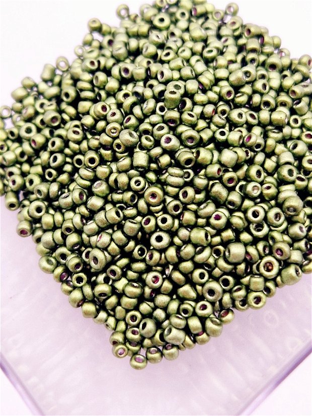 Margele de nisip verde maslina, 2mm