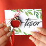 Brosa  martisor din lemn pictat - {Mar-tisor}