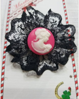 BROSA-CAMEE ALB-FUCSIA- MARTISOR 3