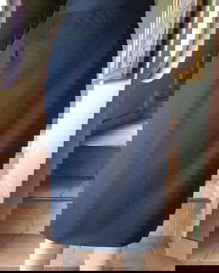 EXCEPTIONALA FUSTA ESCADA AUTENTICA 100% ,OFFICE /ELEGANTA LANA FINA MARIME 36